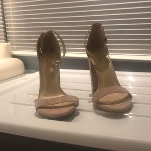 Chunky Ankle Strapped Sandals